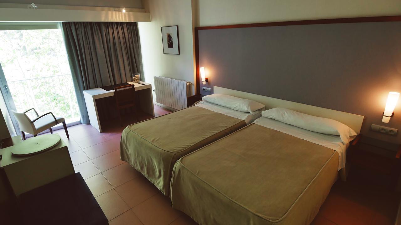 Balneario De Tus Hotel Yeste Ngoại thất bức ảnh